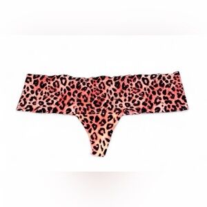 Victoria’s Secret PINK No-Show Seamless Thong Leopard Print Size Medium